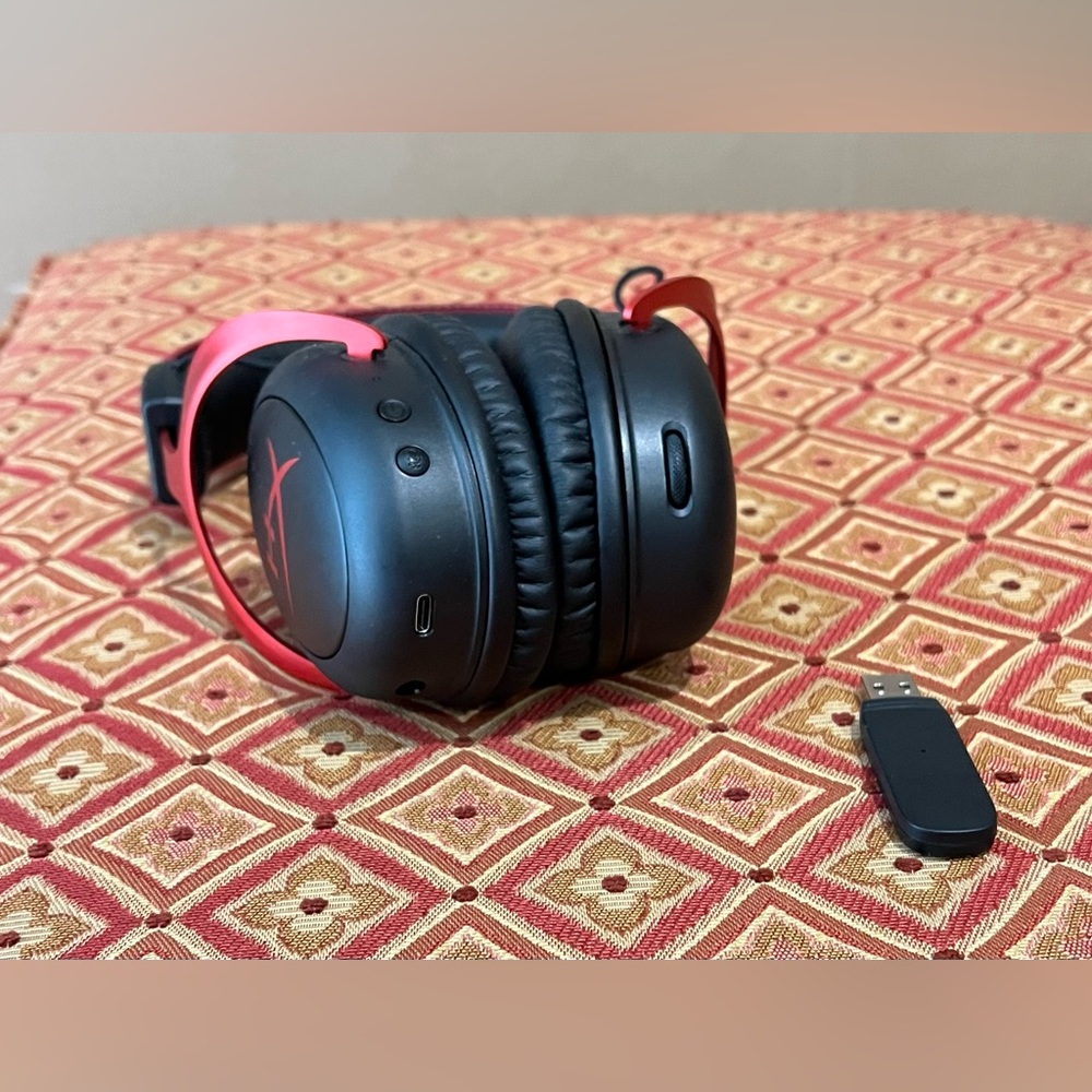 Hyper X cloud ll wireless headset (USB)